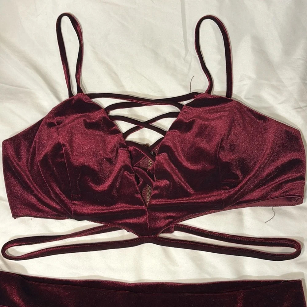 Fashion Nova Two Piece Velvet/Velour Skirt and Crop Top - Picture 2 of 9